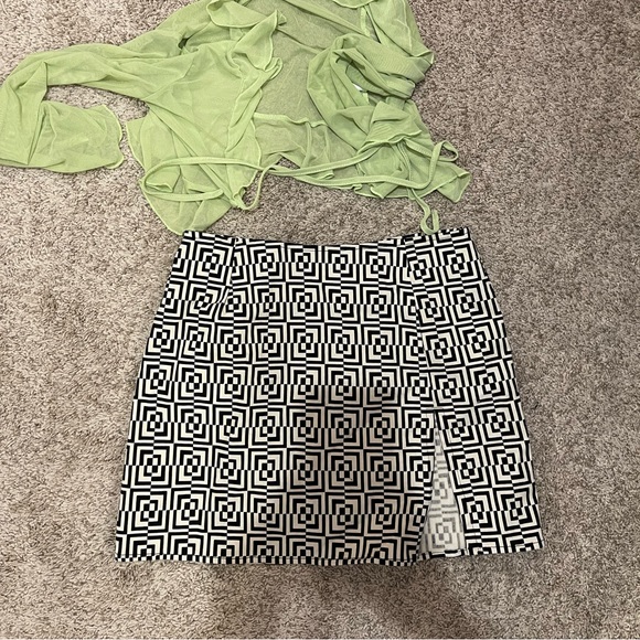 MOTEL ROCKS patterned skirt - Picture 2 of 4